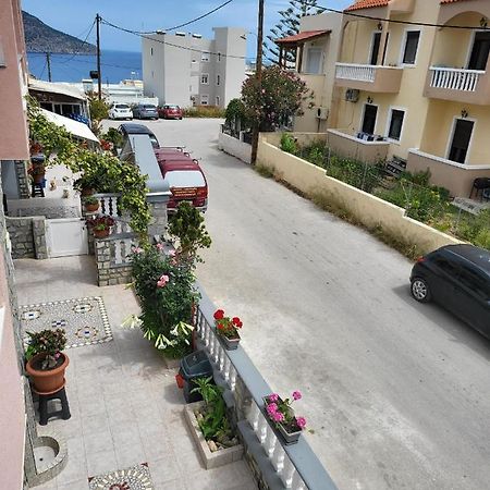 Appartamento Roumeliotis House Karpathos Esterno foto