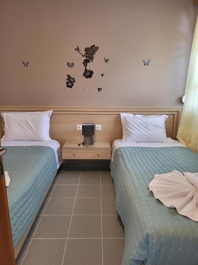 Appartamento Roumeliotis House Karpathos Esterno foto