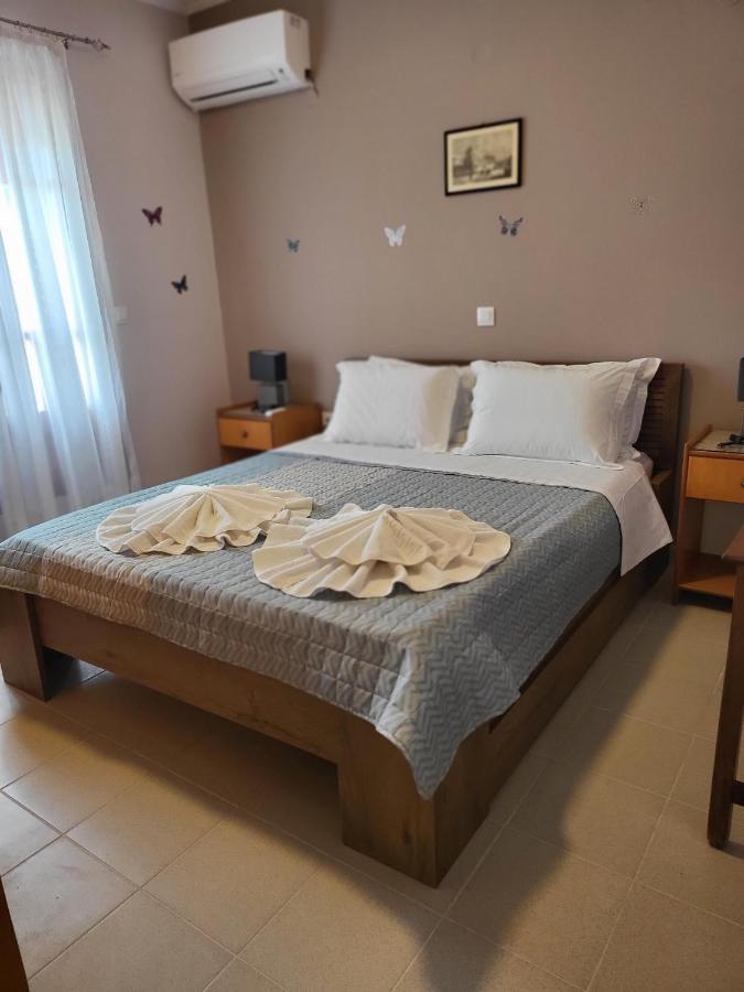 Appartamento Roumeliotis House Karpathos Esterno foto