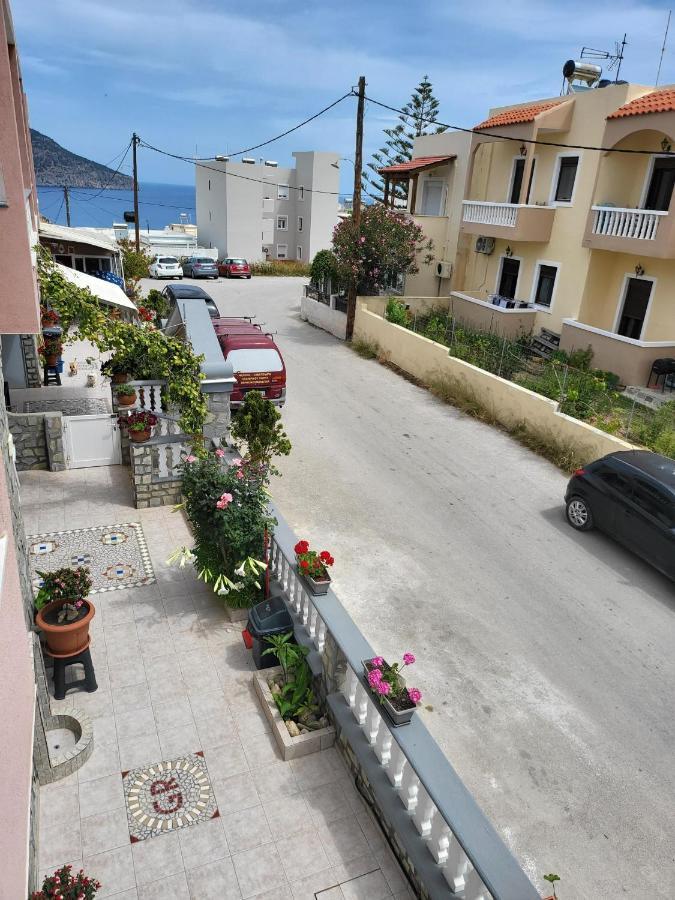 Appartamento Roumeliotis House Karpathos Esterno foto