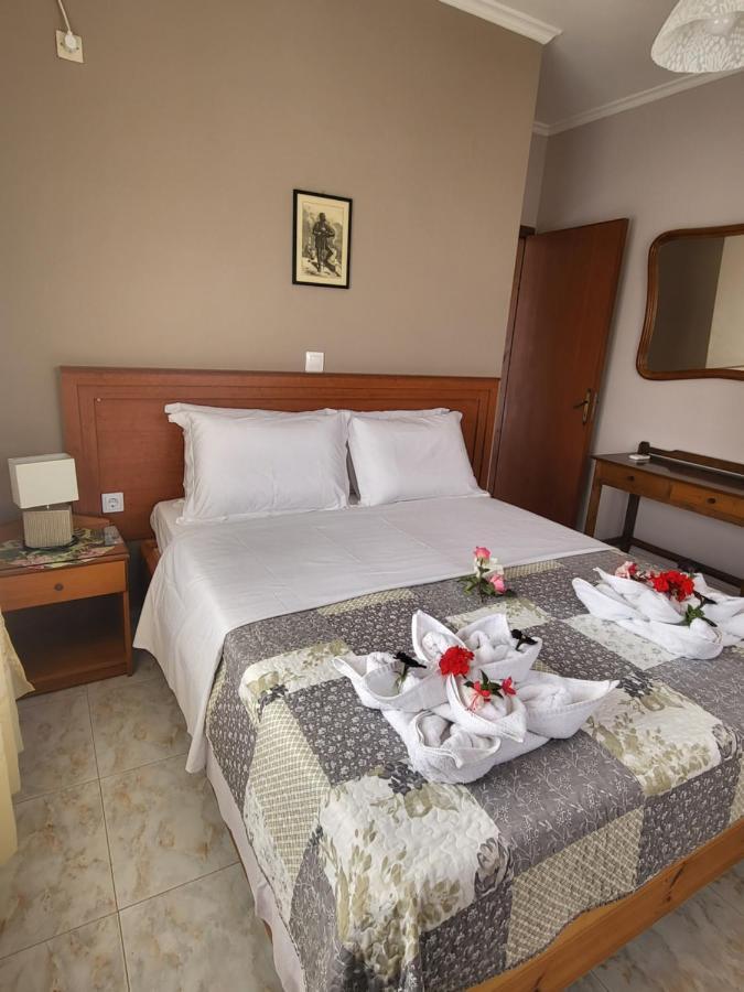 Appartamento Roumeliotis House Karpathos Esterno foto