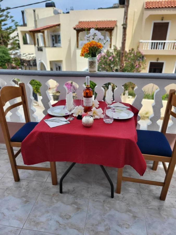 Appartamento Roumeliotis House Karpathos Esterno foto