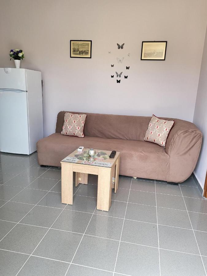 Appartamento Roumeliotis House Karpathos Esterno foto