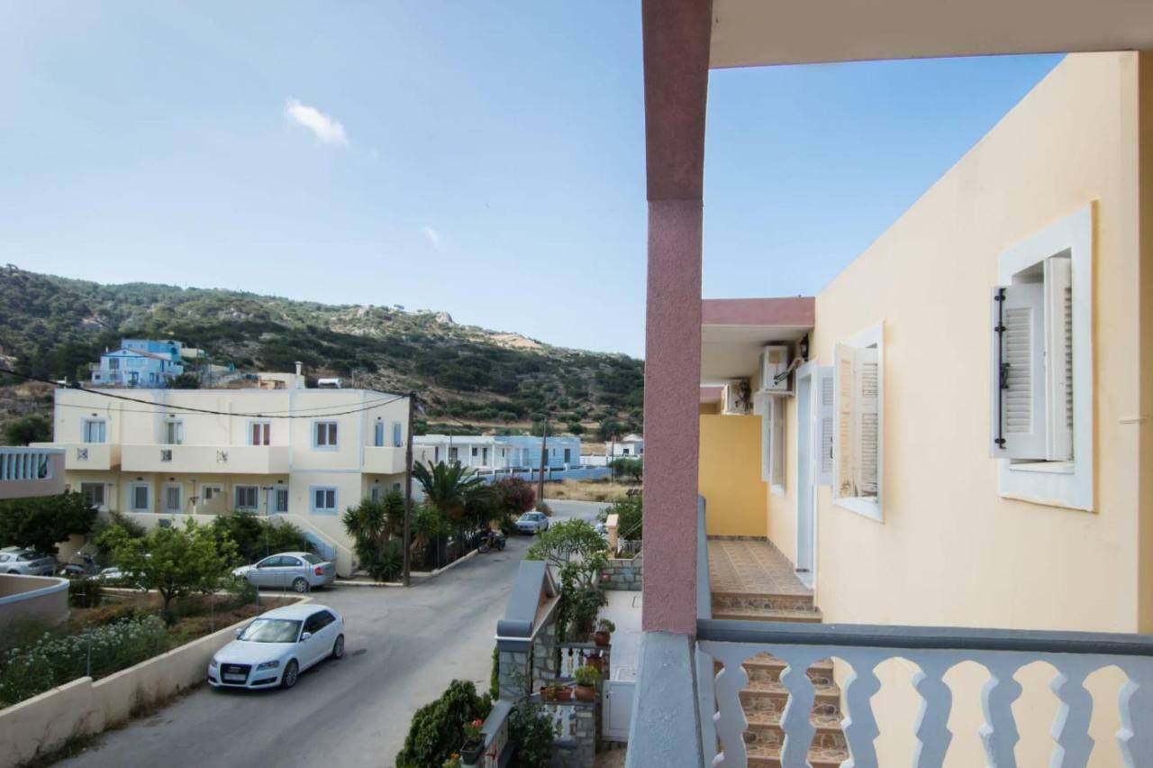 Appartamento Roumeliotis House Karpathos Esterno foto